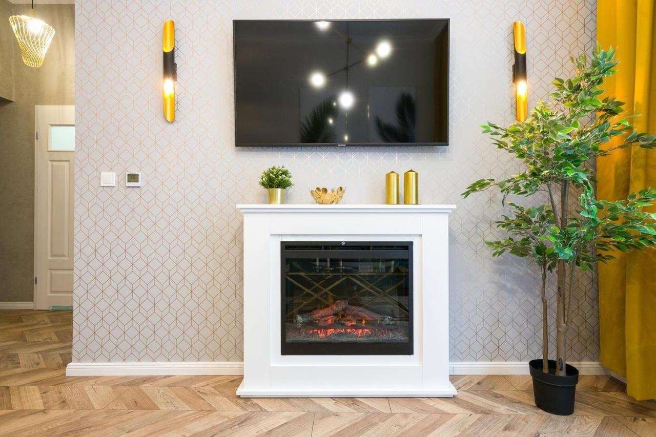 Glamorous Old Town Cracow Apartment Krakau